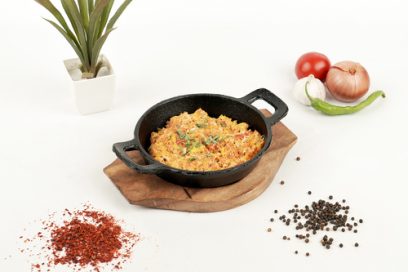 Egg with Tomato Sause