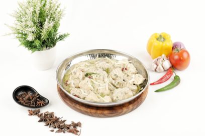 Kaboora White Chicken Karahi