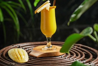 Mango smoothies